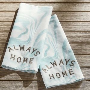 Pottery Barn Airstream Always Home Linen/Cotton Tea/Kitchen Towels - Set Of 2